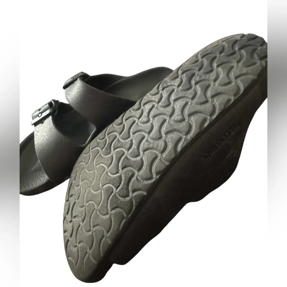 Birkenstock Arizona EVA Sandals Slip on Water Friendly Youth 12-12.5 (30)‎